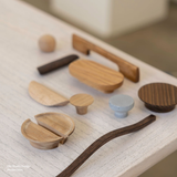 Touch Handles Display Box