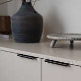 Ferrara Lip Pull Handle