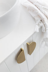 Circ Semi Circle Pull Handle