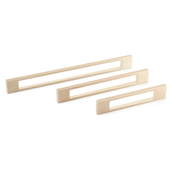 Alta Pull Handle